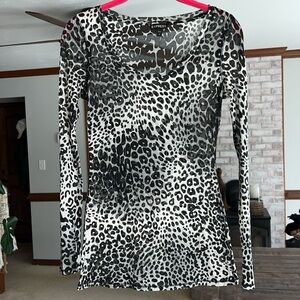 EXPRESS Long Sleeve semi- Sheer Animal Cheetah Print Top size Small Petite